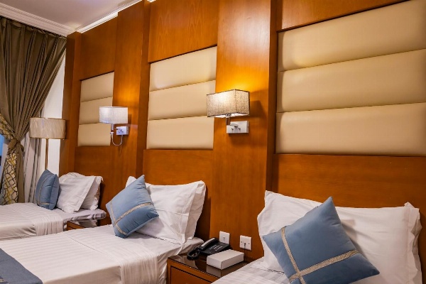 Zowar International Hotel image 36