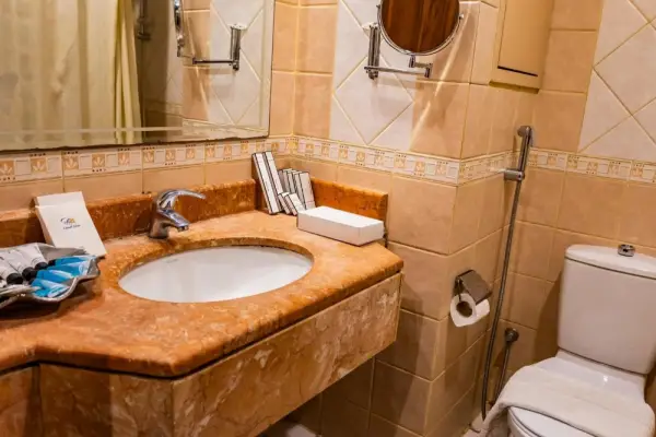 Zowar International Hotel 10